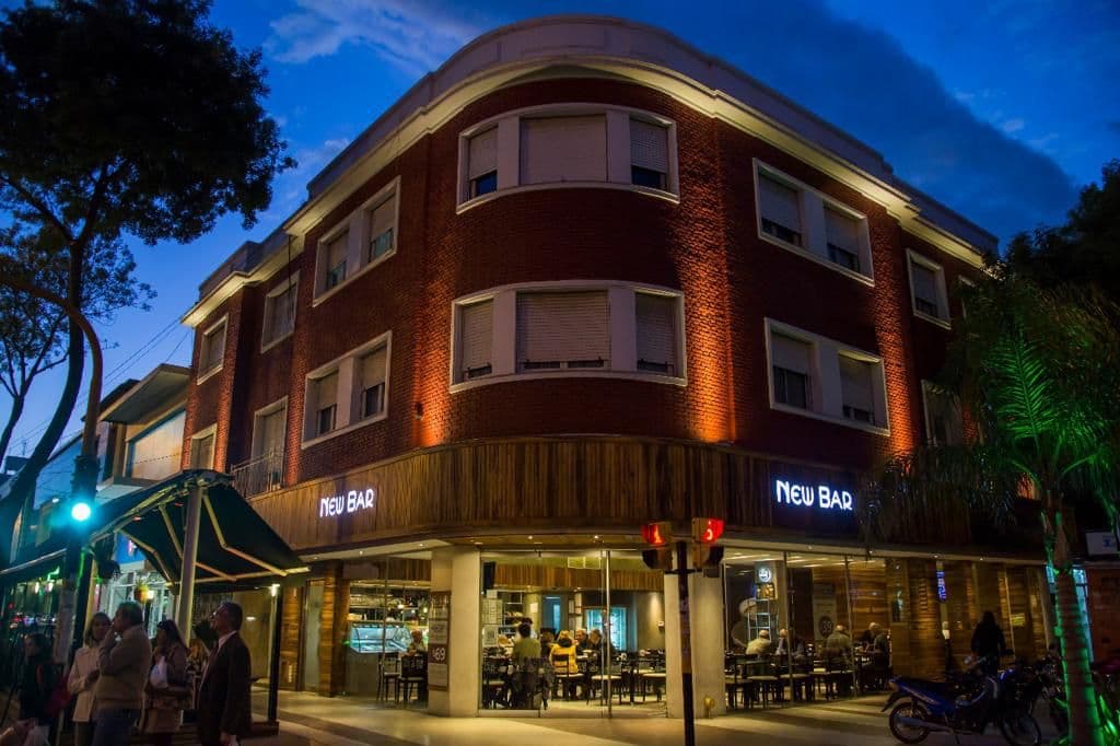 New Bar — Iluminación Gastronómica